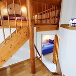 Сasa de vacaciones Swiss House *
