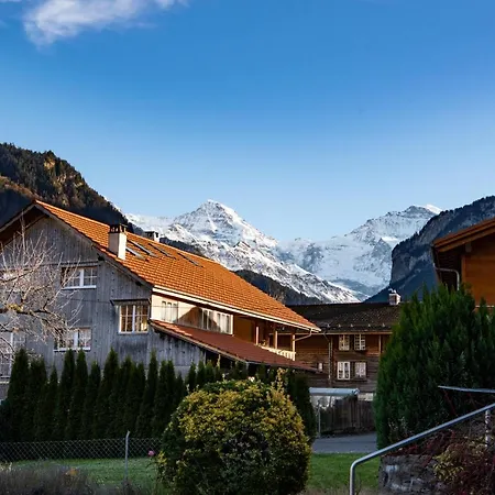 Holiday home Swiss Holiday House *