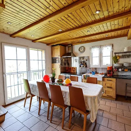 Swiss Holiday House * Wilderswil